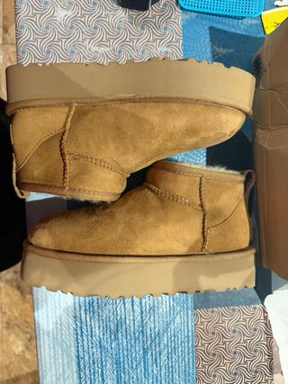 Botas UGG Marrones Talla [Talla]