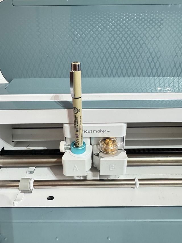 Adaptador universal para bolígrafos Cricut Maker