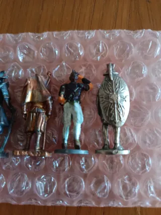 Lote 5 Figuras Metal Soldados