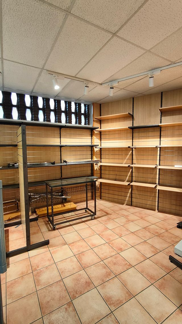 Local Comercial en Av. Aragón, Alcañiz