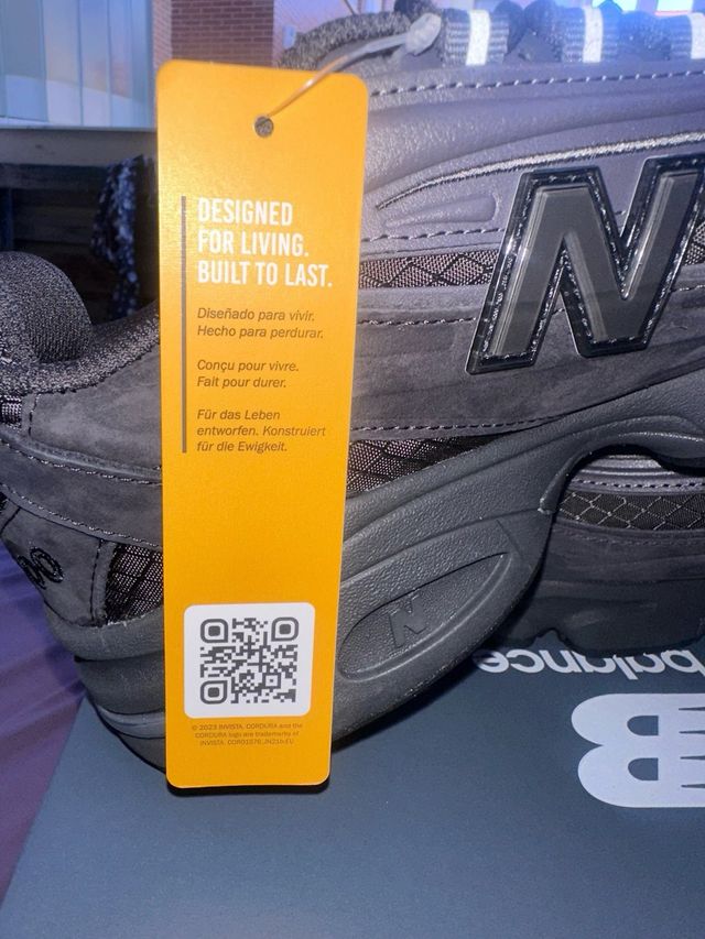 New Balance 1000 Talla 41.5 Gris Oscuro