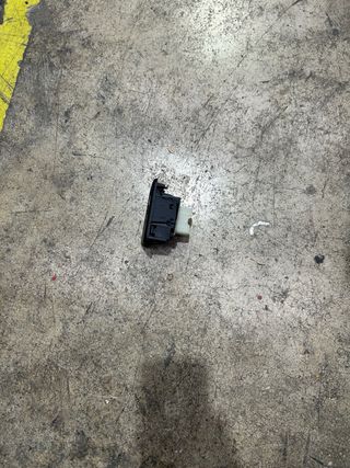 Botonera Izquierda Renault Trafic