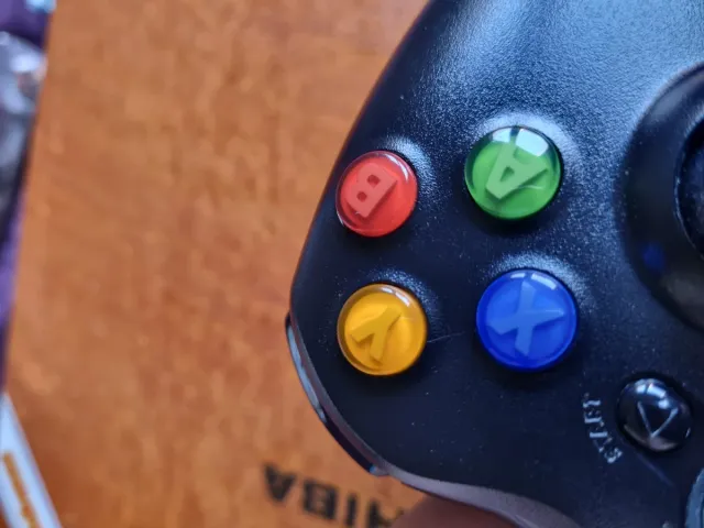 Mando Xbox 360 con Cable