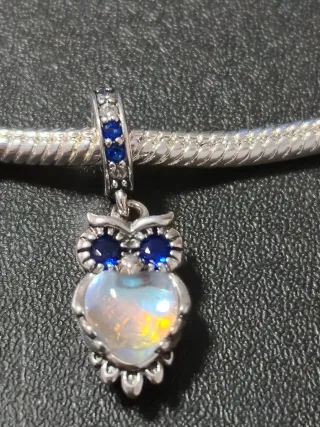 Colgante Búho con Circonitas Azules y Blancas