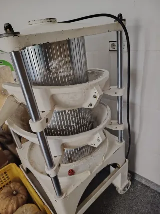 Boleadora de pan industrial