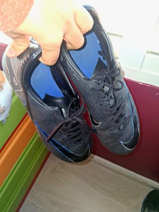 Zapatillas Fútbol Nike Talla 42