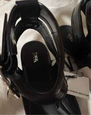 Ballerine Zara nere con cinturino