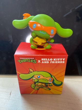 Figurita Hello Kitty x TMNT