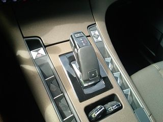 DS DS7 Crossback BlueHDi 130 Be Chic Auto 96 kW (130 CV)