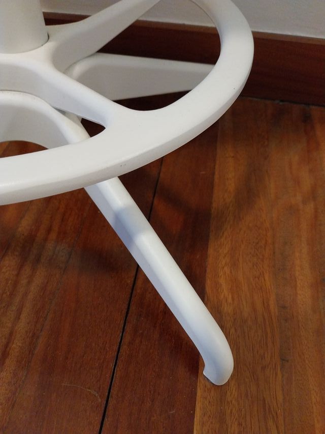 Taburete IKEA Elevable Lidkullen