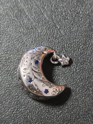 Charm Luna Pentagrama Plata y Azul