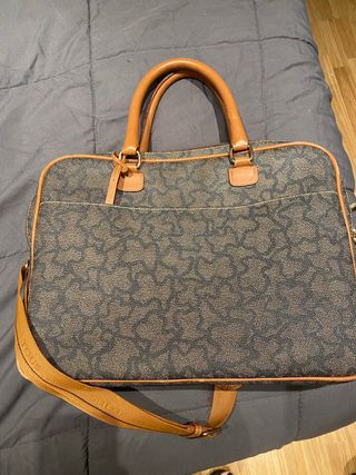 Maletín de cuero beige y marrón