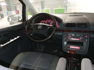 SEAT Alhambra 2,8 VR6 Automática  205cv