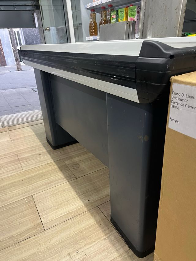 Caja registradora supermercado nuevo