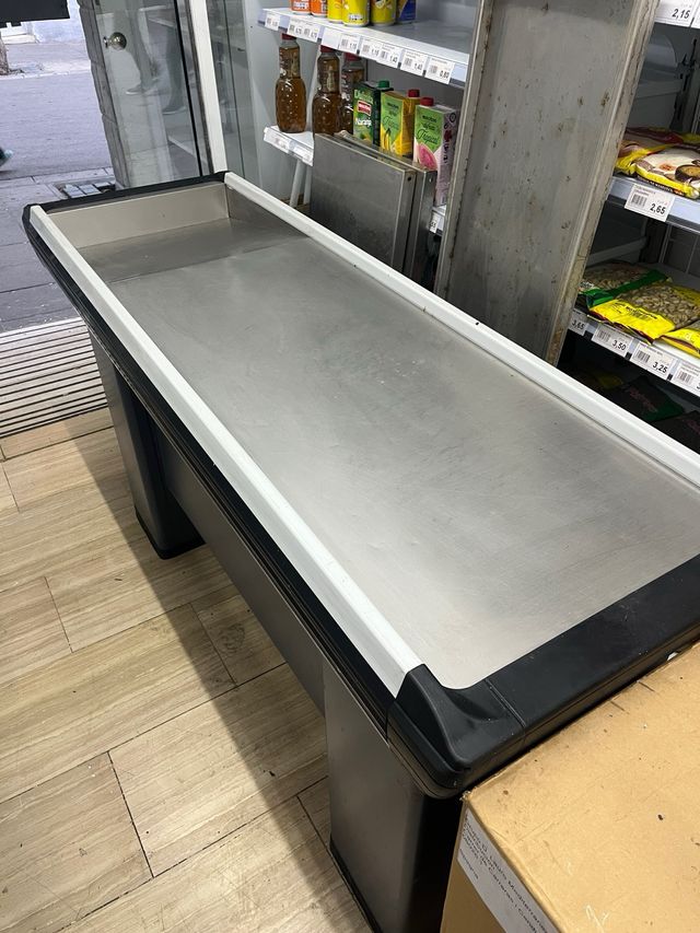 Caja registradora supermercado nuevo