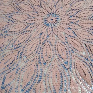 Centrotavola uncinetto rosa