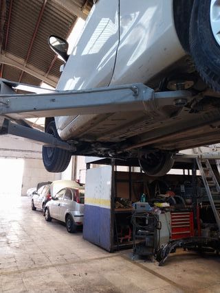 Elevador Vehículos Electro-Hidráulico 2 Postes