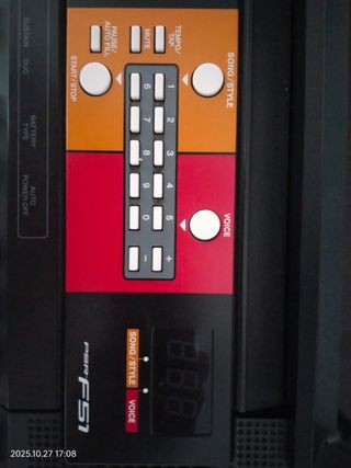 Teclado Yamaha PSR-F51