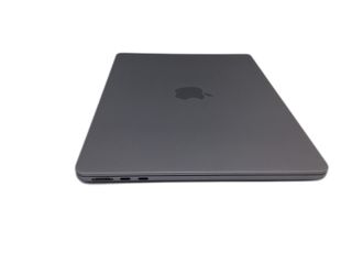 portatil apple apple macbook air m3 8-core 4.0 13 (10gpu) (2024) (a3113)