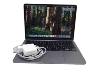 portatil apple apple macbook air m3 8-core 4.0 13 (10gpu) (2024) (a3113)