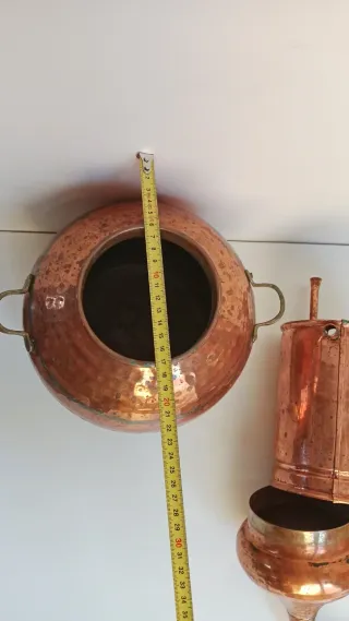 Alambique de Cobre, 6L Altura de 41 cm. Funcional.