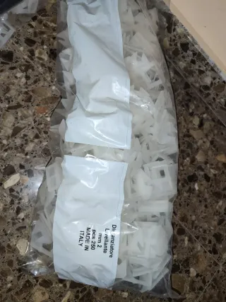 Cuñas separadores para azulejos
Baño, reformas