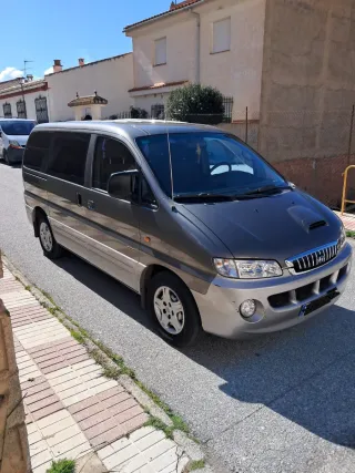 Hyundai H1 2004