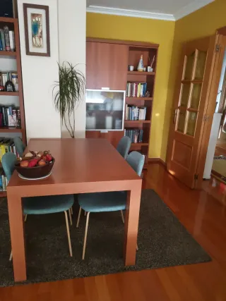 Mueble salón cerezo y mesa comedor