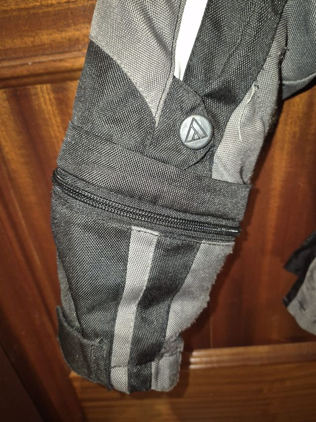 Cazadora Moto Niño Negra y Gris