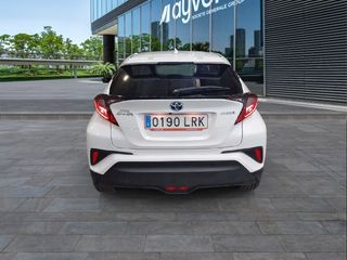 Toyota C-HR 1.8 125H Advance 90 kW (122 CV)
