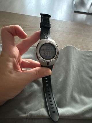 Reloj Casio Digital Plata y Negro