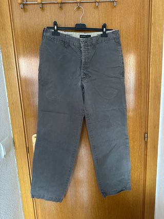 Pantalones Dockers grises