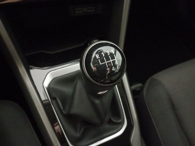 Volkswagen T-Roc Advance