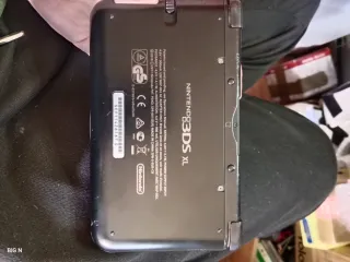 Nintendo 3DS XL Negra+cargador+lapiz