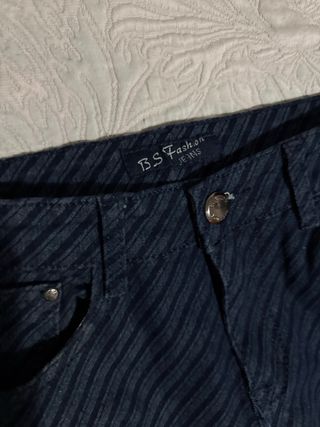 Jeans Donna Righe come nuovo. Taglia:38