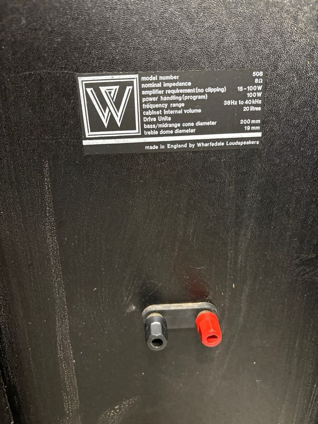 Altavoces Wharfedale