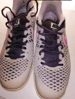 Zapatillas Nike Grises y Rosas
