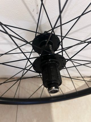 Rueda MTB Trasera Bontrager 29”