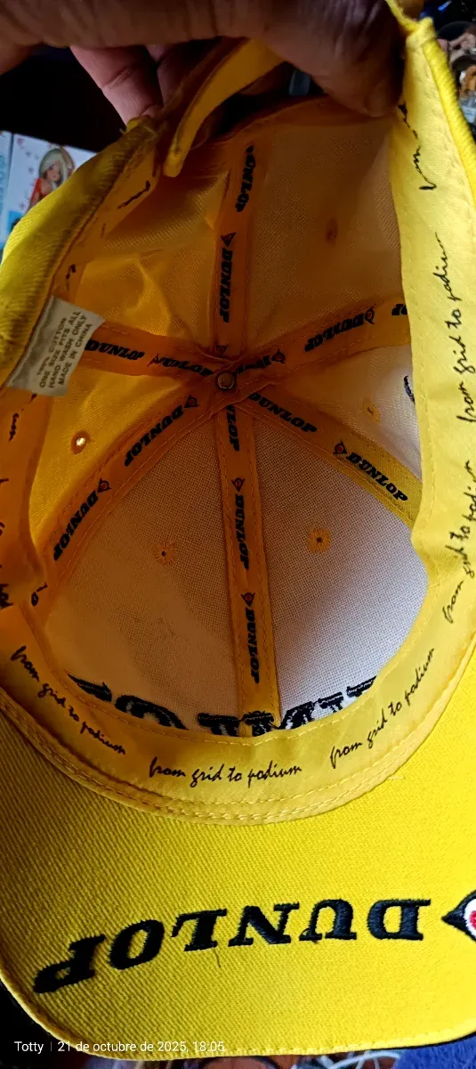 Gorra Dunlop Podium Amarilla