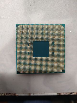 CPU AMD Ryzen 5 1400
