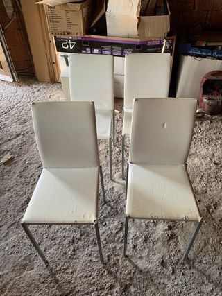 Lote 4 sillas cocina piel blanca y metal