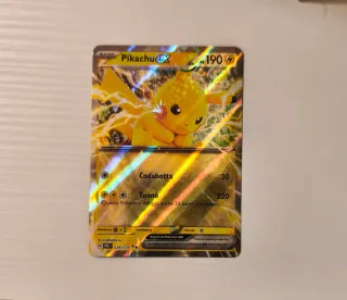 Carta pokemon pikachu