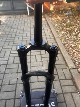 Horquilla rock Shox 35 con debonair