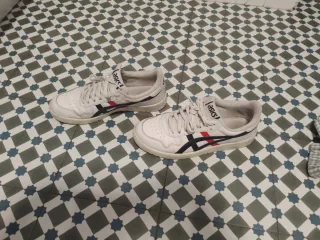 Zapatillas Asics Vintage Talla 41.5 Talla europea.