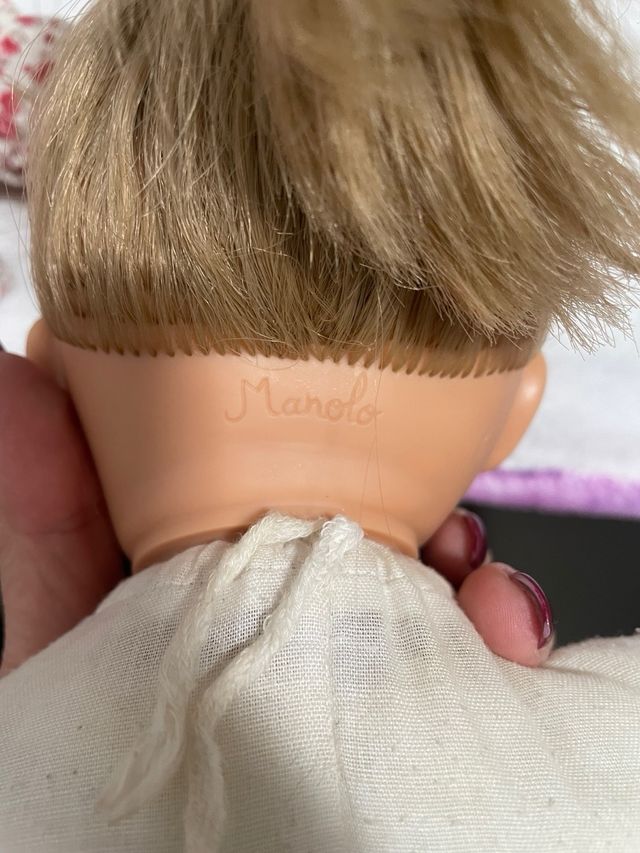 Muñeca bebé realista con ropa