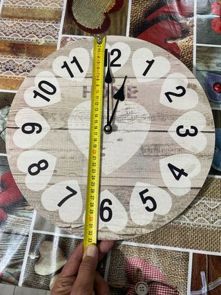 Orologio da parete a forma di cuore