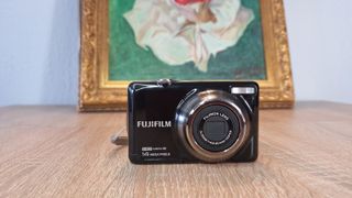 Fujifilm JV500 - Cámara compacta de 14 MP