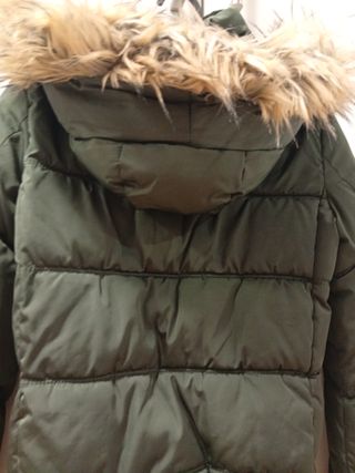 Abrigo verde Bershka mujer