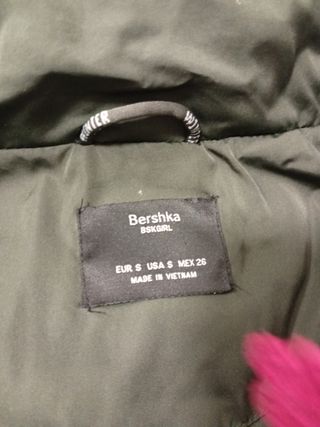 Abrigo verde Bershka mujer