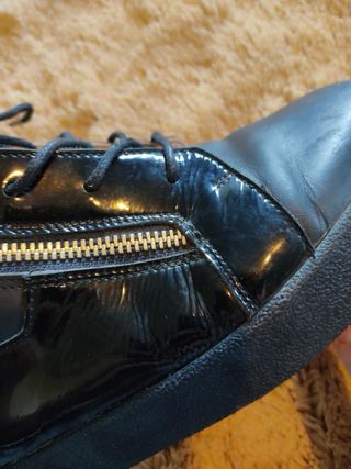 Giuseppe Zanotti Kriss